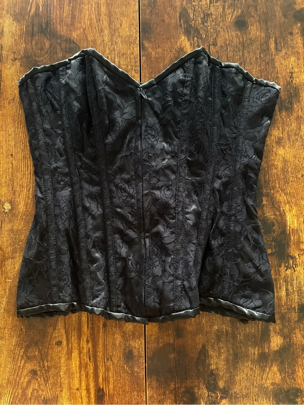 Black Floral Lace Corset Size Medium Lavish by Daisy Corsets Gothic Vampy NEW